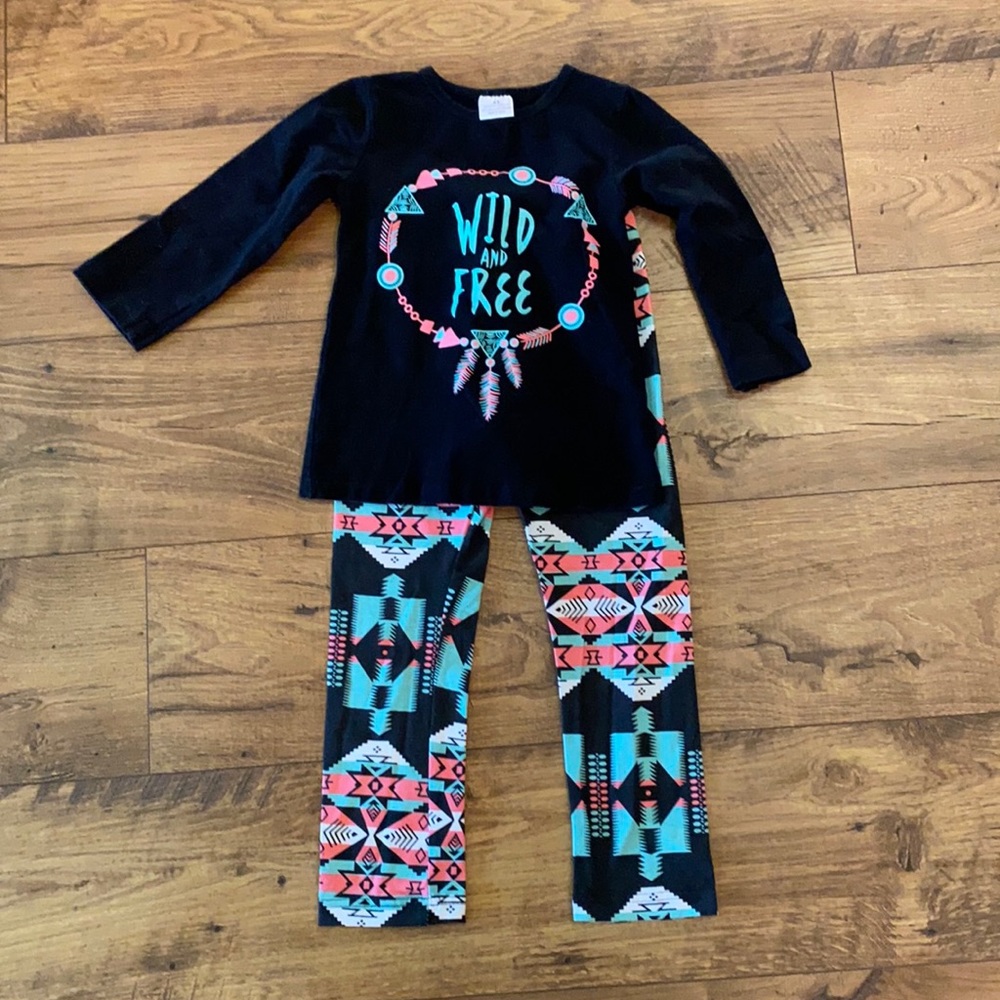 Girls “Wild and Free” Outfit